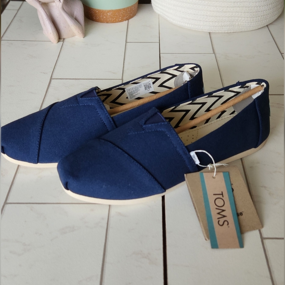 Womens Navy Blue Toms